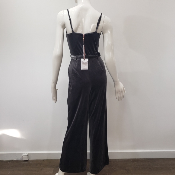 TED BAKER VELVET JUMPSUIT - Picture 5 of 6